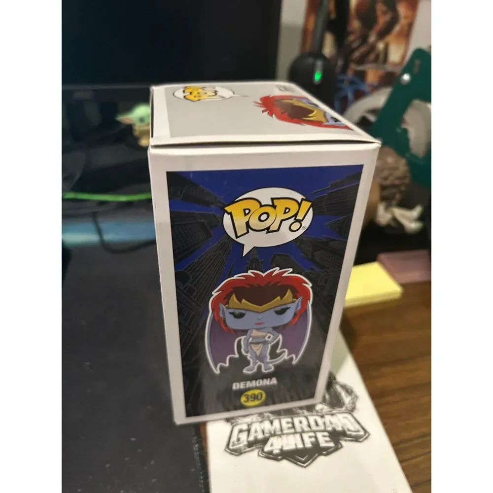 Funko Pop! Demona (Stone) #390 - Gargoyles Hot Topic Exclusive